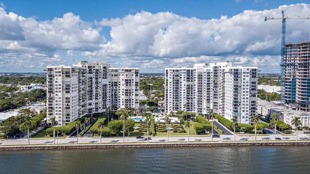 Unit for sale at 1801 S Flagler Drive, West Palm Beach, FL 33401