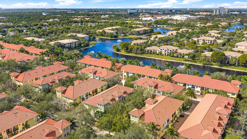 Unit for sale at 2739 Ravella Way, Palm Beach Gardens, FL 33410