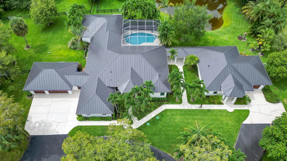 Unit for sale at 14913 Paddock Drive, Wellington, FL 33414