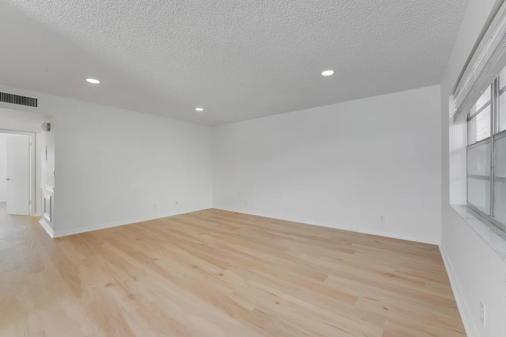 Unit for sale at 332 Flanders G, Delray Beach, FL 33484