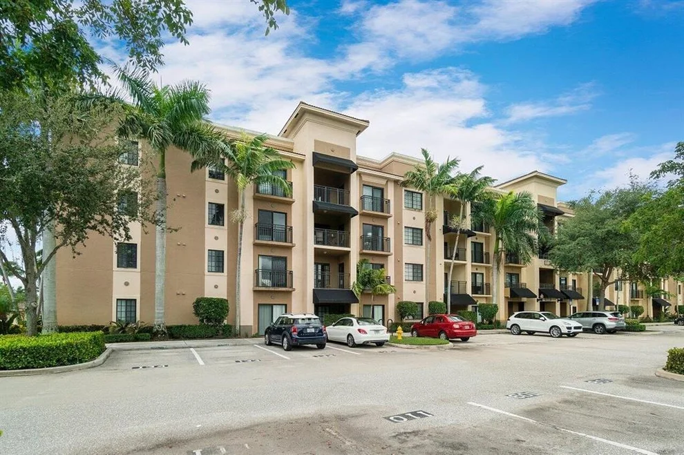 Unit for sale at 4903 Midtown Lane, Palm Beach Gardens, FL 33418