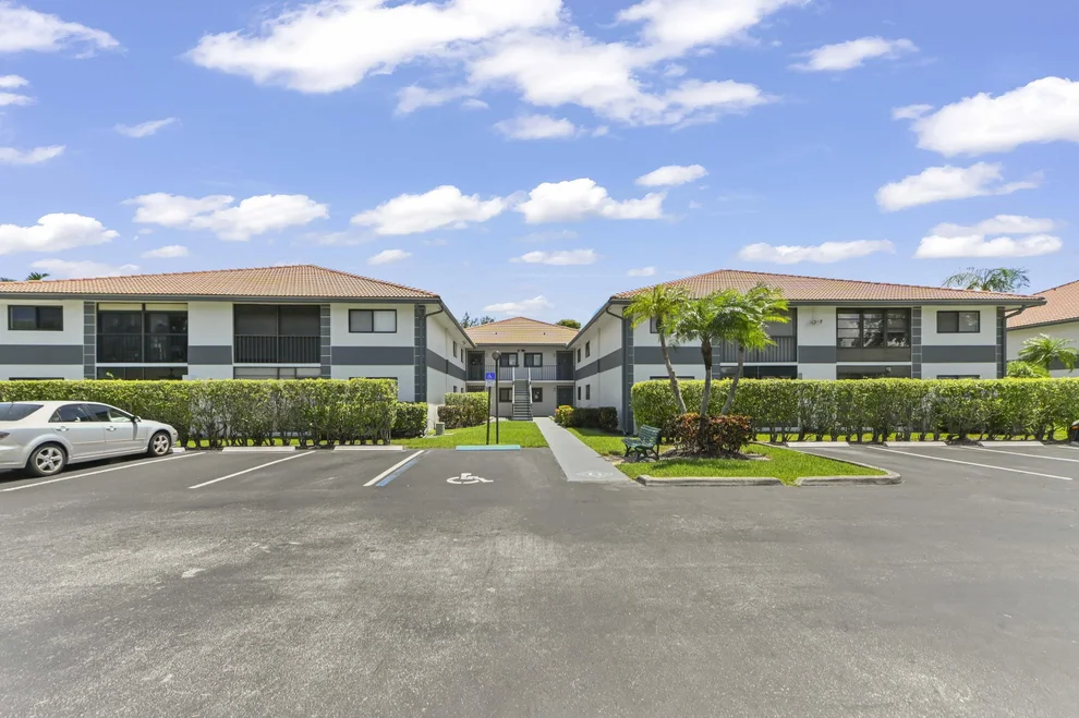 Unit for sale at 15234 Lakes Of Delray Boulevard, Delray Beach, FL 33484