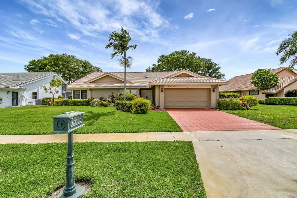 Unit for sale at 10550 Boca Woods Lane, Boca Raton, FL 33428
