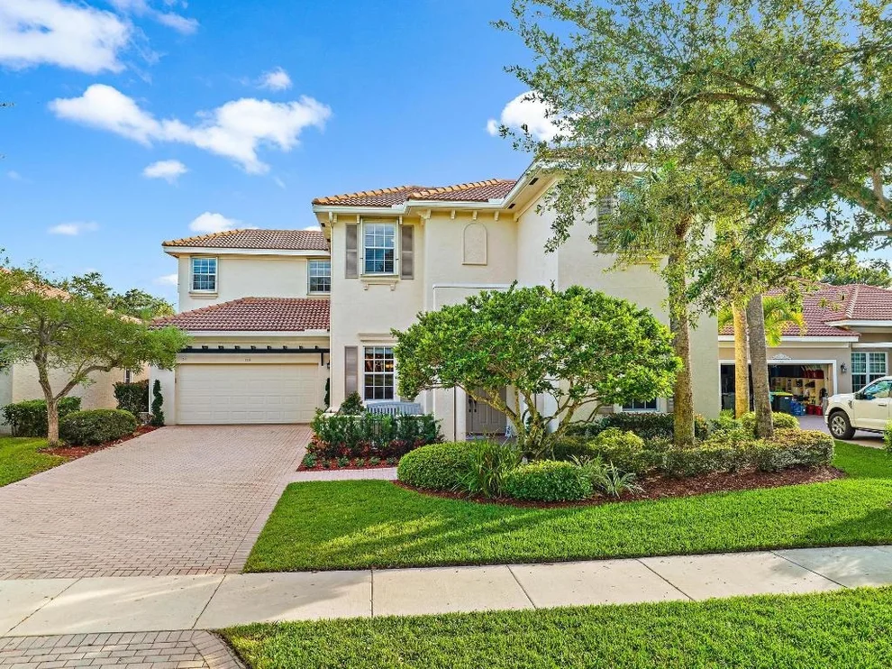 Unit for sale at 114 Via Santa Cruz, Jupiter, FL 33458