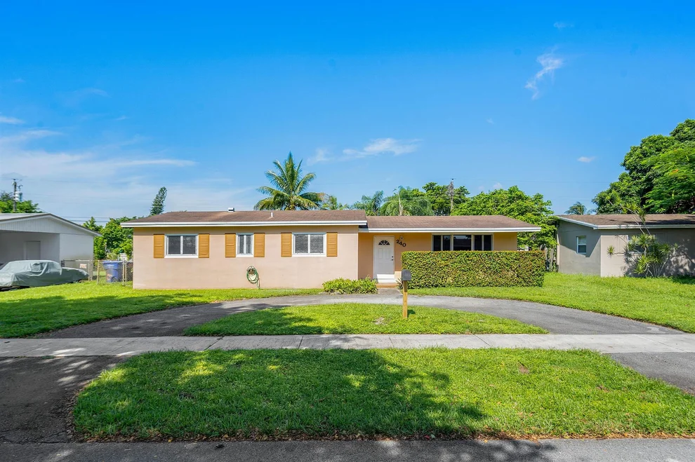 Unit for sale at 240 N 65th Terrace, Hollywood, FL 33024