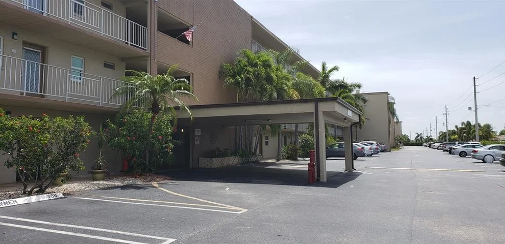 Unit for sale at 330 NE 26th Avenue, Boynton Beach, FL 33435