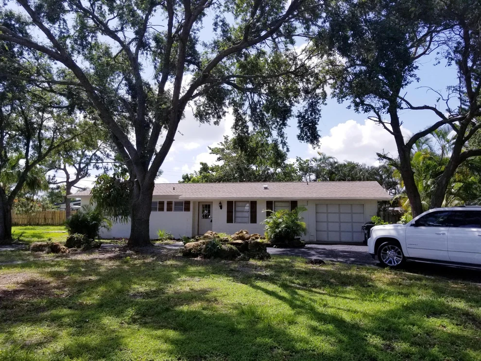 Unit for sale at 6090 Aurora Drive, West Palm Beach, FL 33413