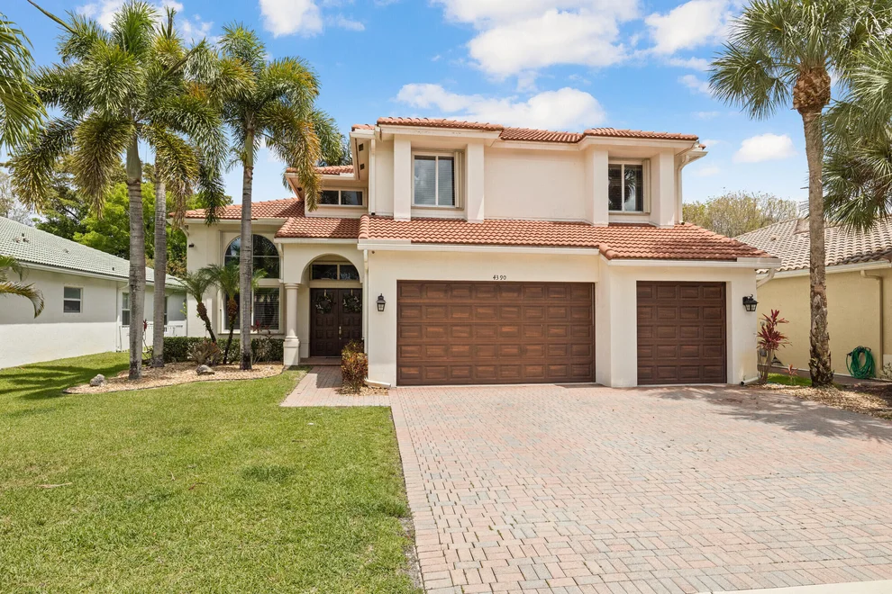 Unit for sale at 4390 Mariners Cove Drive, Wellington, FL 33449