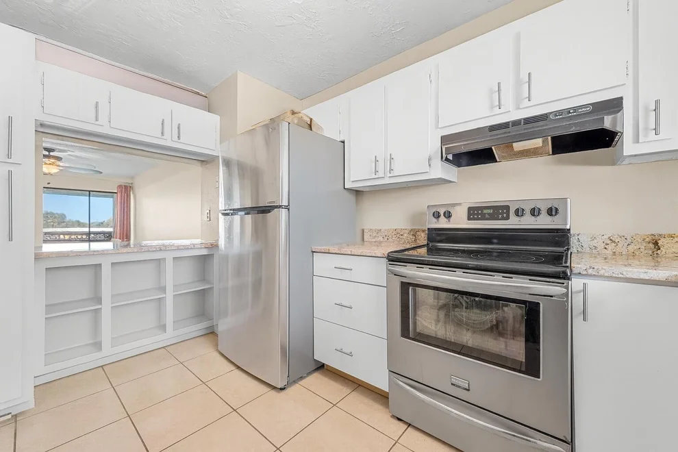 Unit for sale at 1901 W Woolbright Road, Boynton Beach, FL 33426