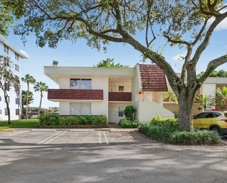 Unit for sale at 3200 N Course Lane, Pompano Beach, FL 33069