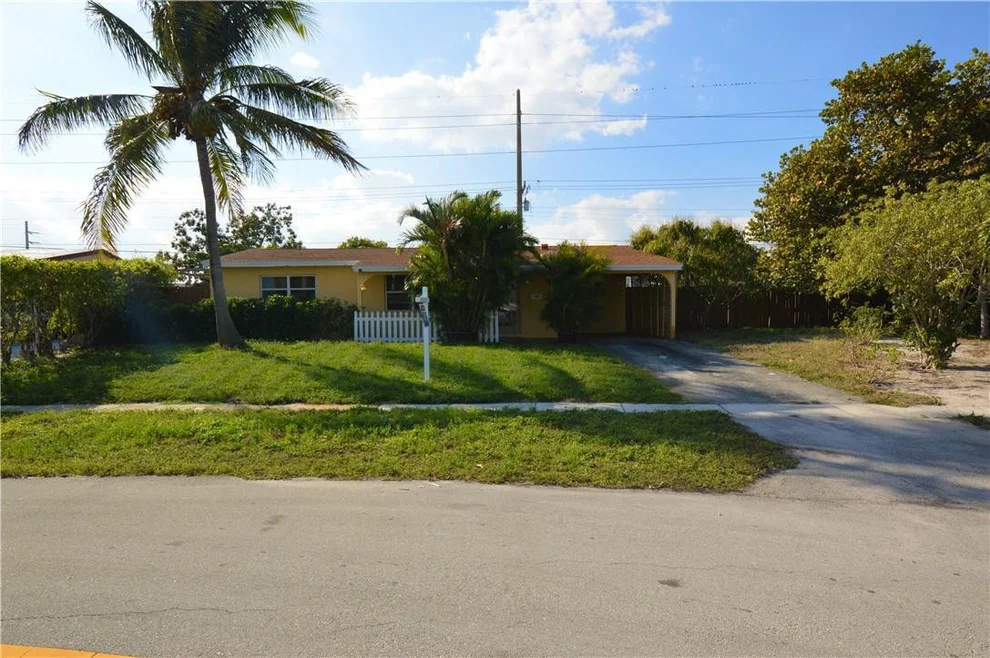 Unit for sale at 1313 SW 1st Terrace, Deerfield Beach, FL 33441