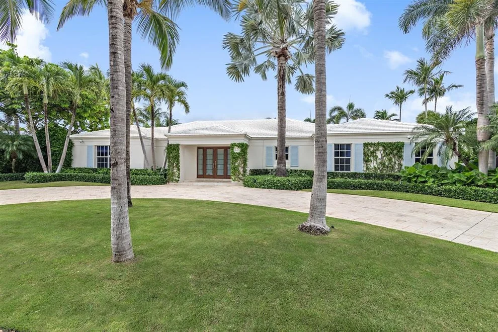 Unit for sale at 235 Garden Road, Palm Beach, FL 33480