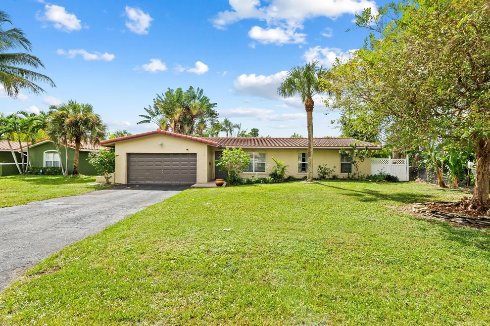 Unit for sale at 4114 NW 78th Way, Coral Springs, FL 33065