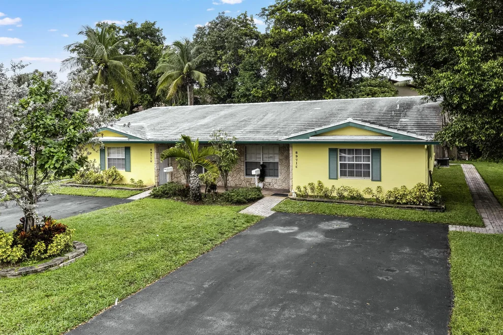 Unit for sale at 8971 NW 33rd Street, Coral Springs, FL 33065