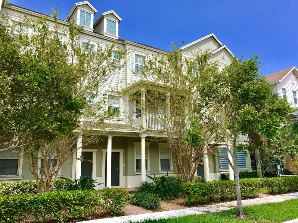 Unit for sale at 111 E Pigeon Plum Drive, Jupiter, FL 33458