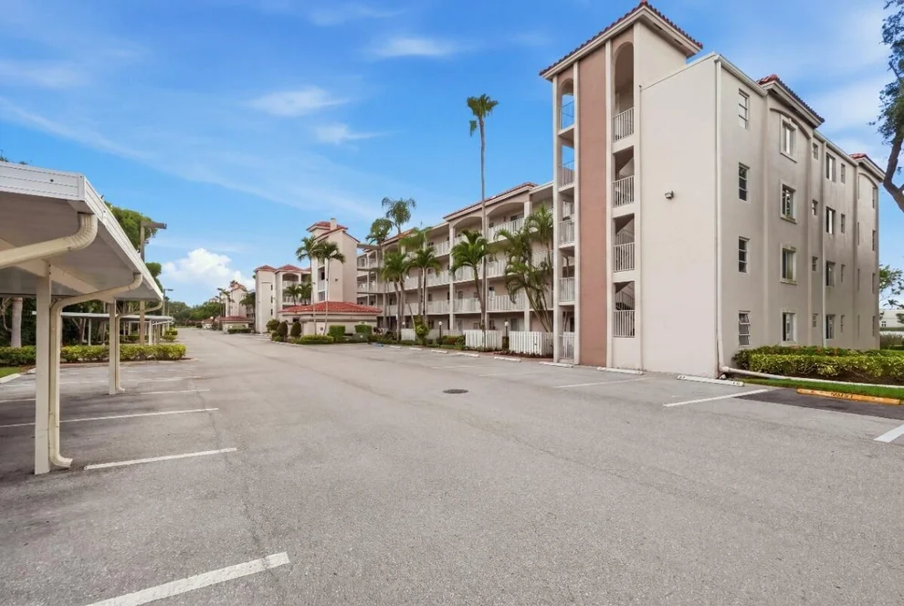 Unit for sale at 6112 HUNTWICK Terrace, Delray Beach, FL 33484
