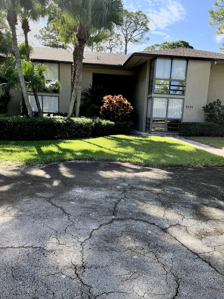 Unit for sale at 7571 Greenlake Way, Boynton Beach, FL 33436