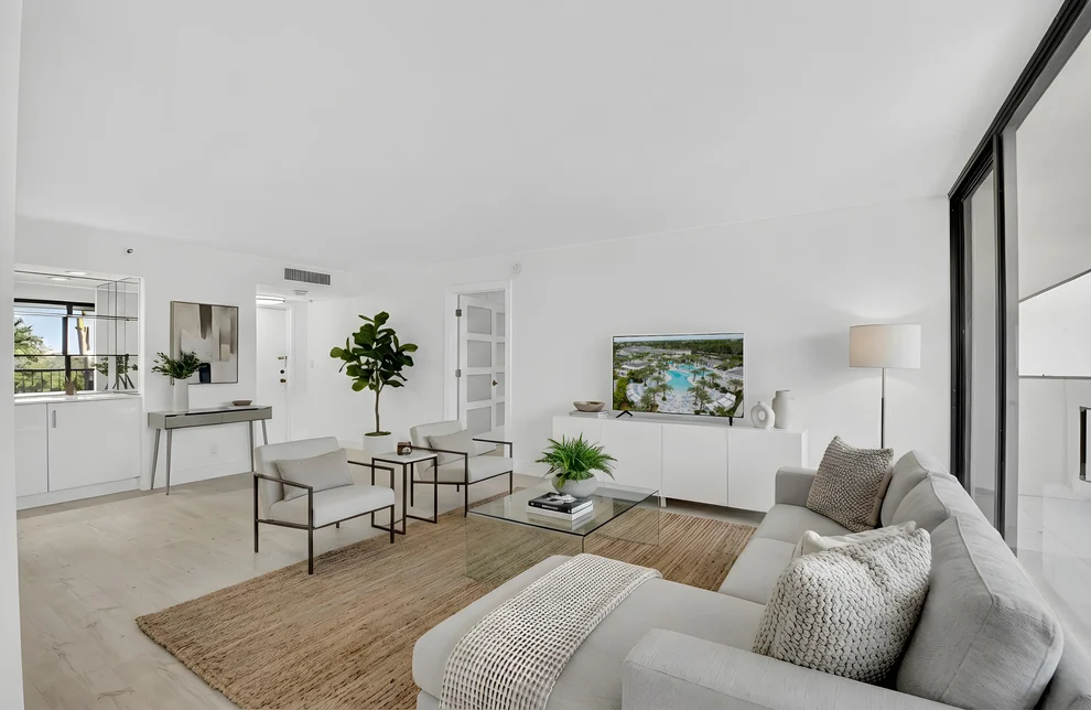 Unit for sale at 7738 Lakeside Boulevard, Boca Raton, FL 33434