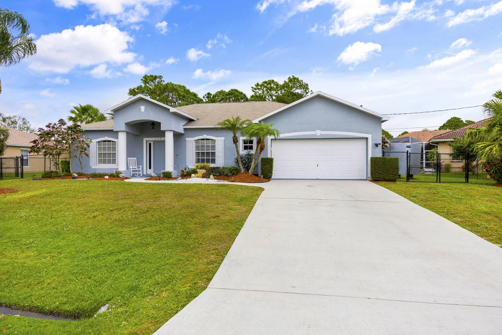 Unit for sale at 6154 NW East Deville Circle, Port St Lucie, FL 34986