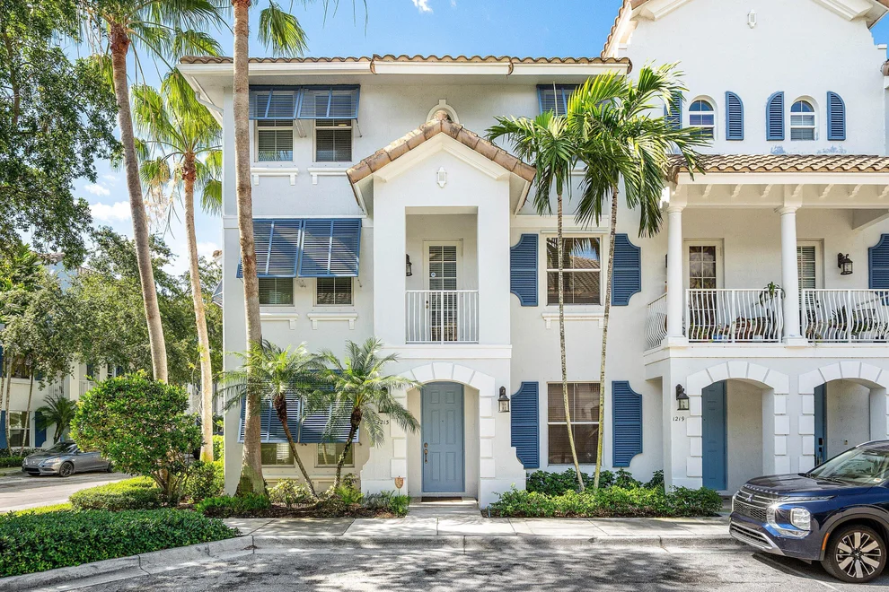 Unit for sale at 1213 Via Fatini, Boynton Beach, FL 33426