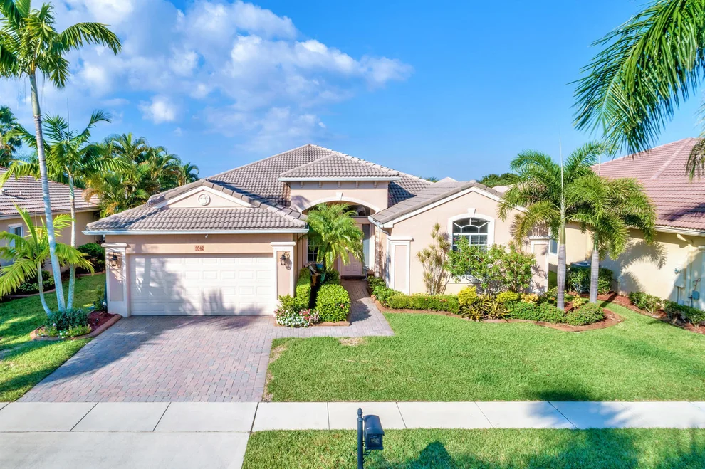 Unit for sale at 9542 Lantern Bay Circle, West Palm Beach, FL 33411