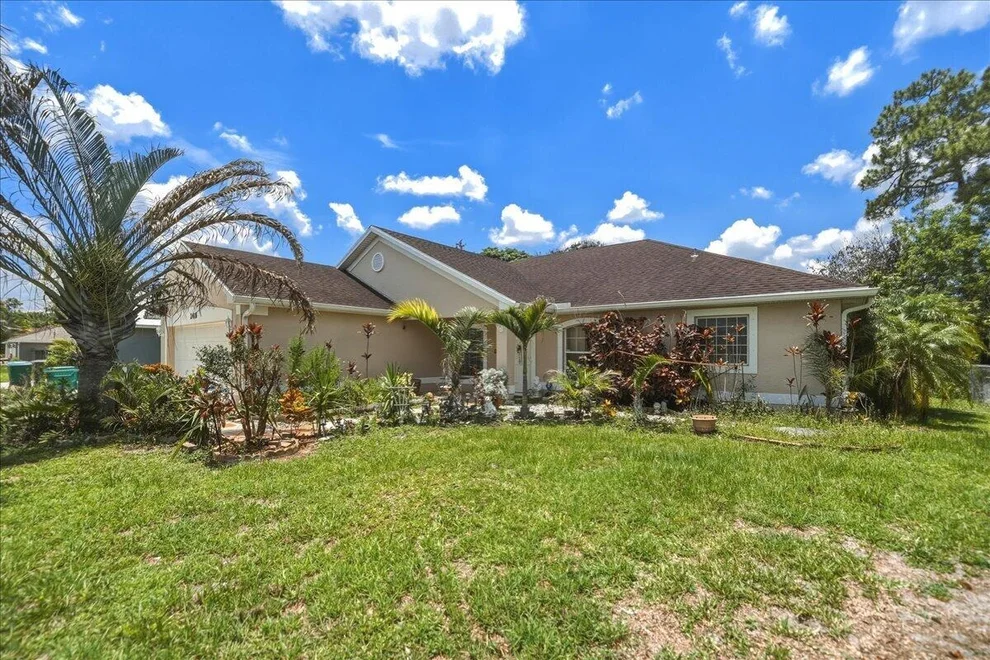 Unit for sale at 2418 SW Bayshore Boulevard, Port St Lucie, FL 34984