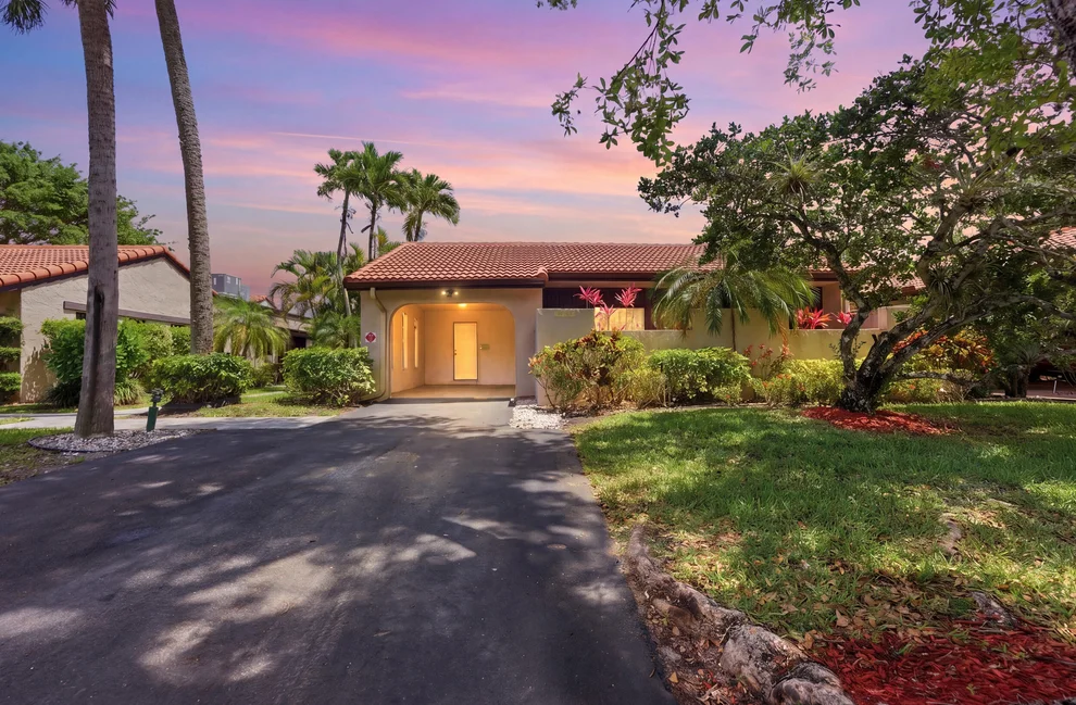 Unit for sale at 9258 Vista Del Lago, Boca Raton, FL 33428