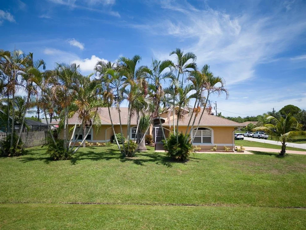 Unit for sale at 1697 SE Harp Lane, Port St Lucie, FL 34983