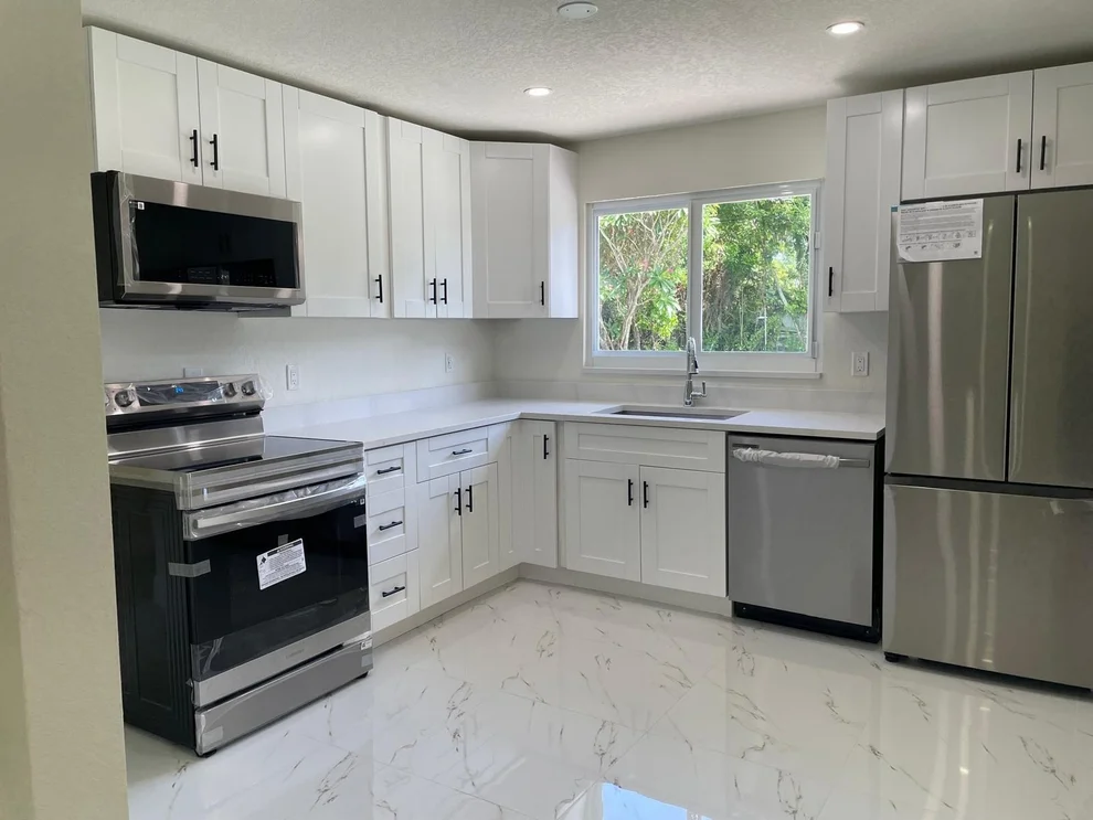 Unit for sale at 3956 Gardenia Ave, Palm Springs, FL 33461