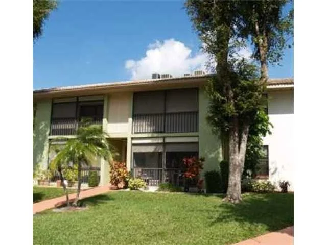 Unit for sale at 9810 Pineapple Tree Drive, Boynton Beach, FL 33436