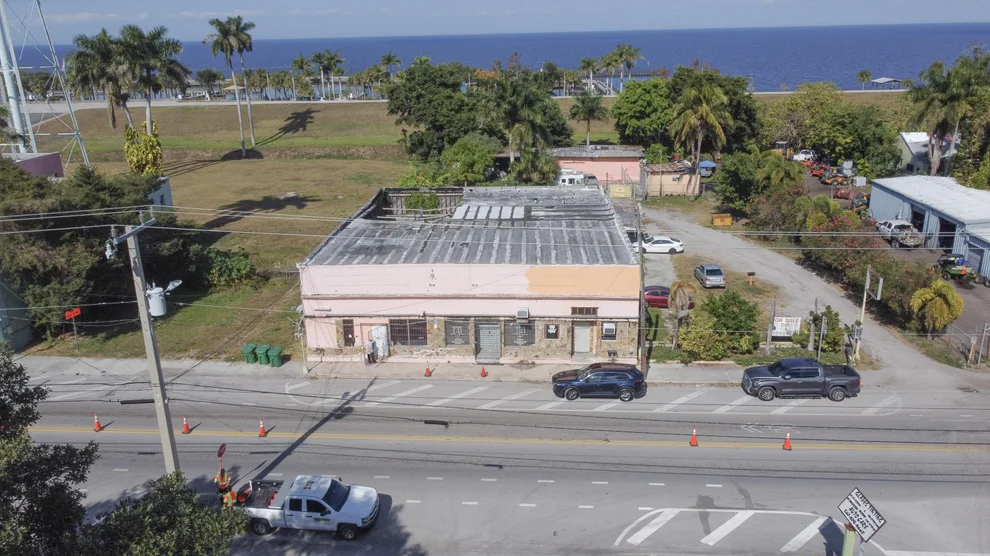 Unit for sale at 185 E Main Street, Pahokee, FL 33476