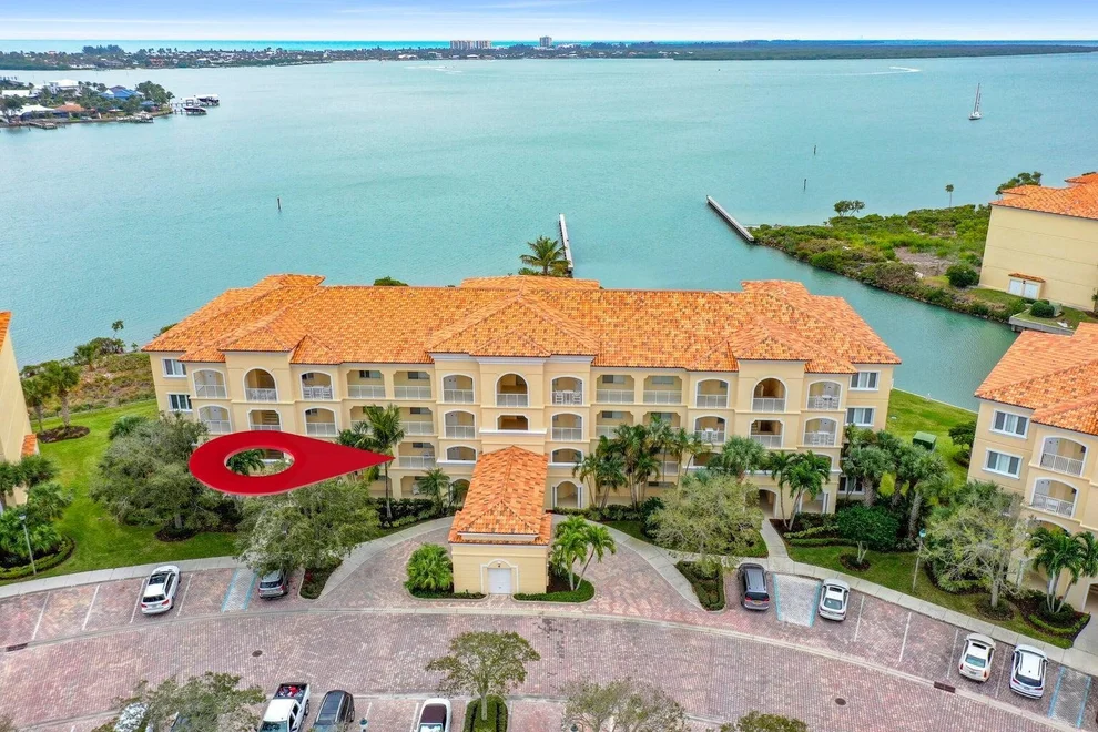 Unit for sale at 4 Harbour Isle Drive E, Fort Pierce, FL 34949