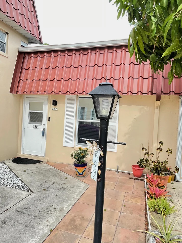 Unit for sale at 650 Marlboro Oval, Lake Worth, FL 33467