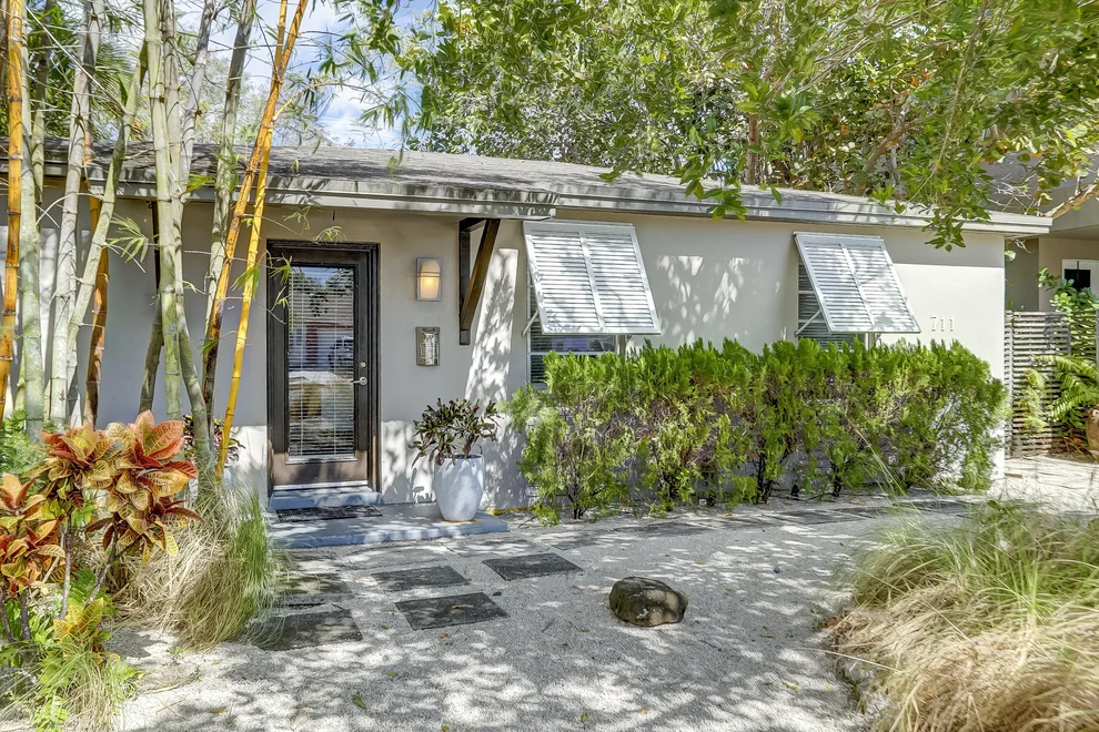 Unit for sale at 711 SW 17 Street, Fort Lauderdale, FL 33315