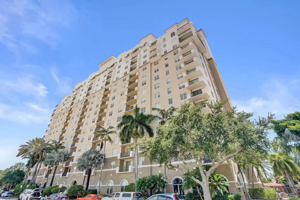 Unit for sale at 616 Clearwater Park Road, West Palm Beach, FL 33401