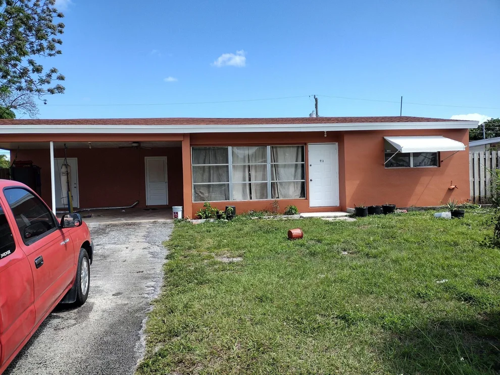 Unit for sale at 428 Pensacola Drive, Lantana, FL 33462