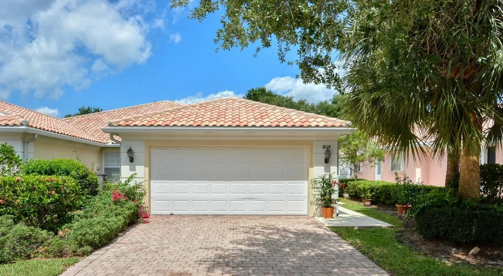 Unit for sale at 901 SW Balmoral Trace, Stuart, FL 34997