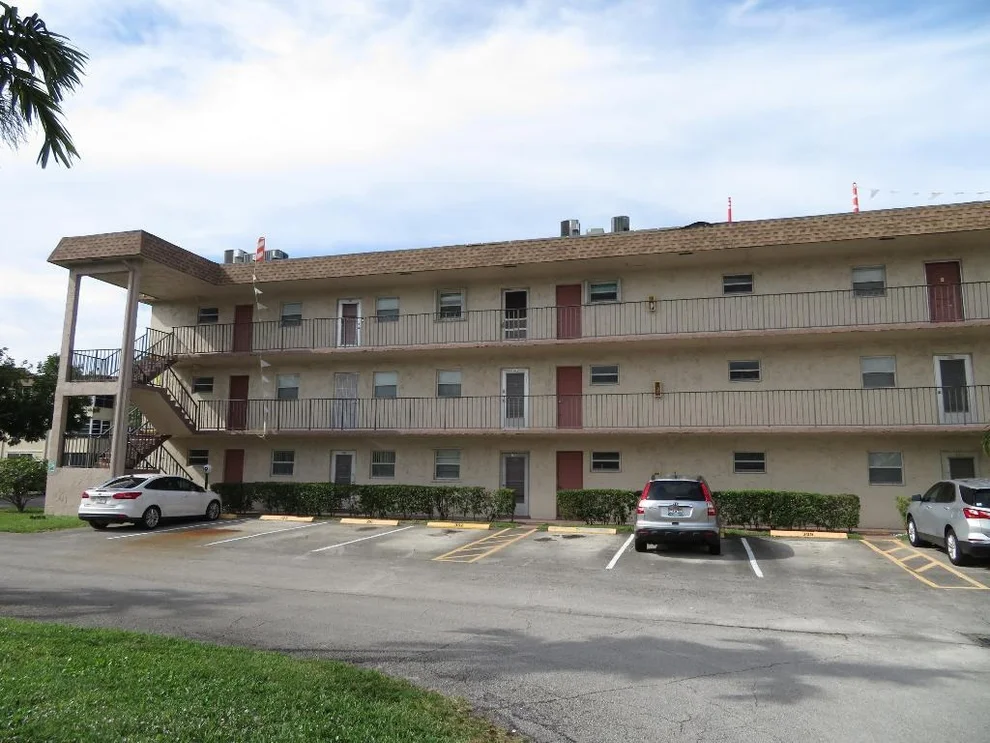 Unit for sale at 719 Lori Drive, Palm Springs, FL 33461