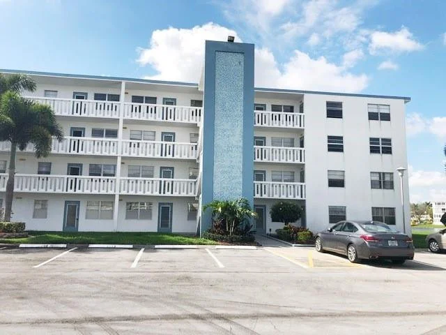 Unit for sale at 1057 Exeter D, Boca Raton, FL 33434