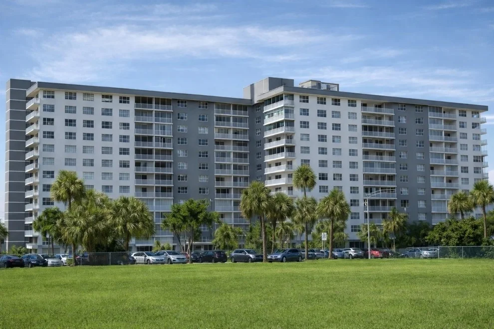 Unit for sale at 3800 Hillcrest Drive, Hollywood, FL 33021