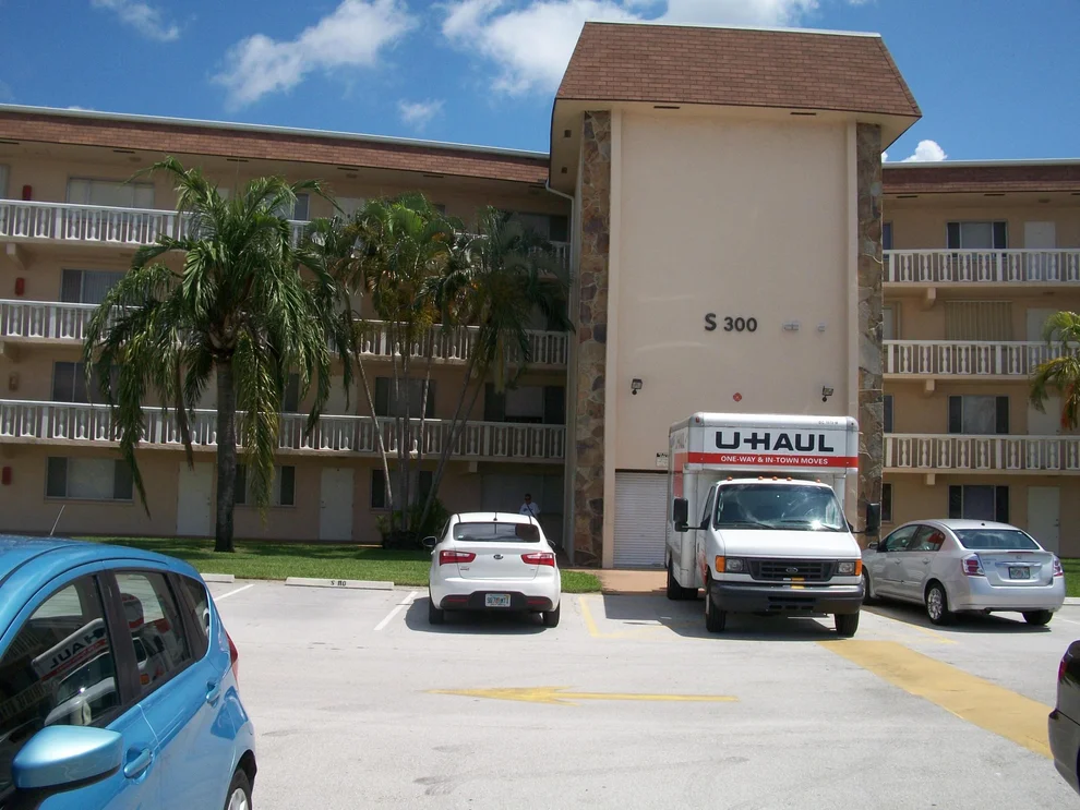 Unit for sale at 300 Village Green Circle S, Palm Springs, FL 33461