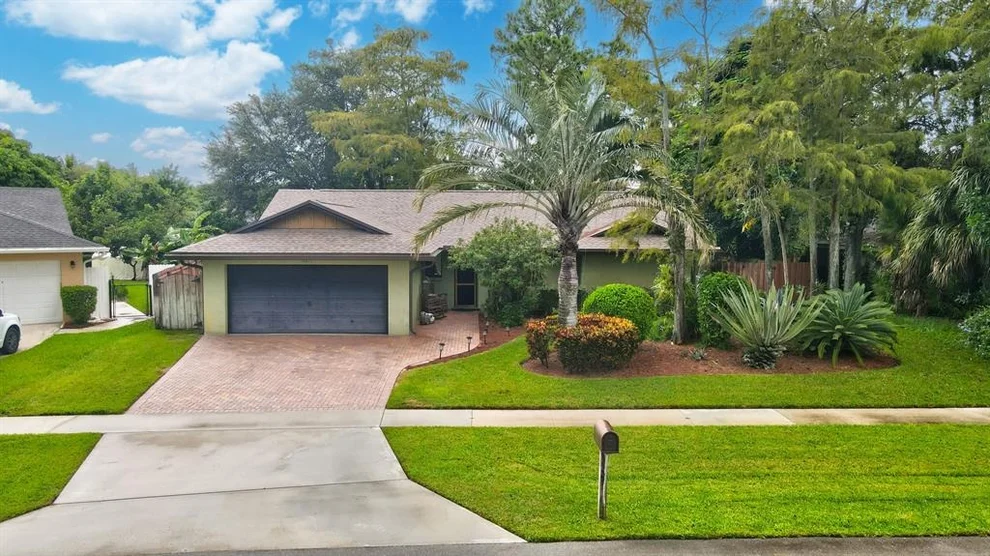 Unit for sale at 14271 Flora Lane, Wellington, FL 33414