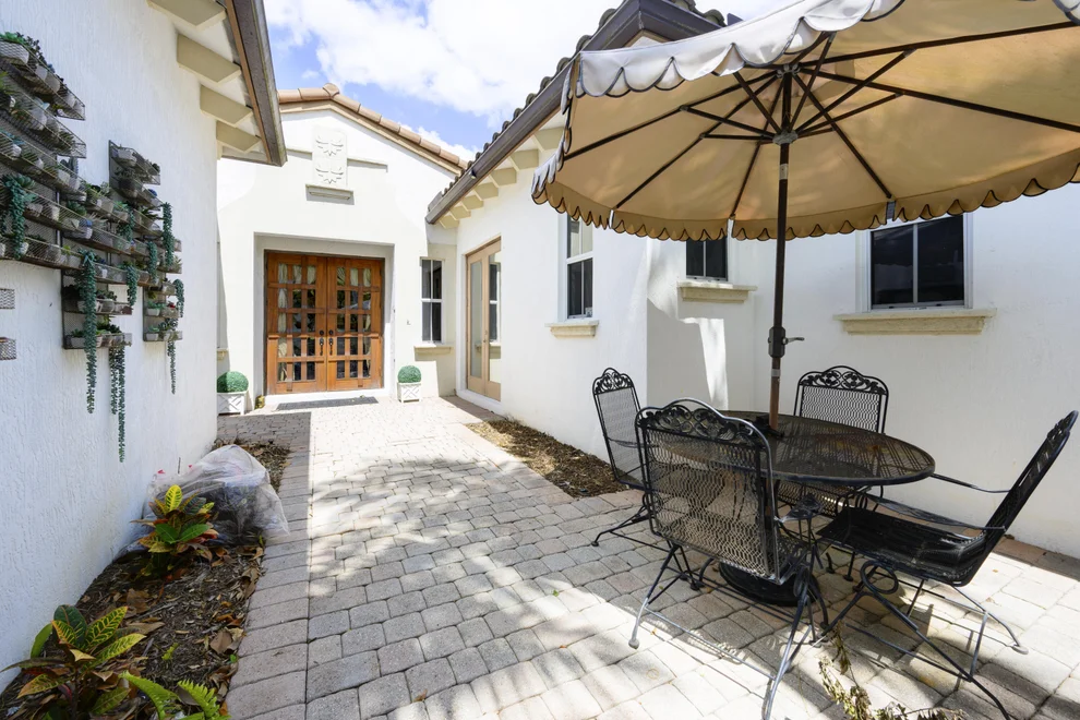 Unit for sale at 1081 Vintner Boulevard, Palm Beach Gardens, FL 33410