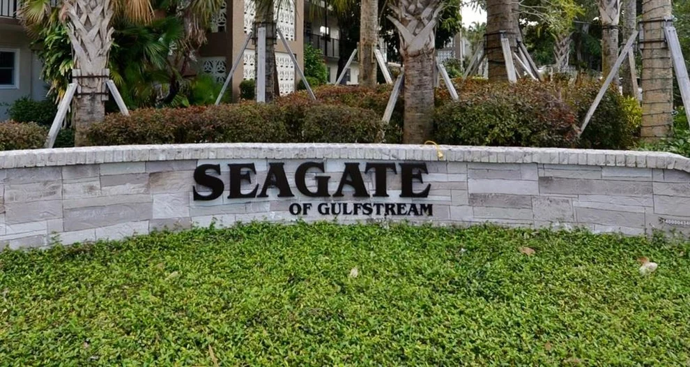 Unit for sale at 2016 S Federal Highway, Boynton Beach, FL 33435