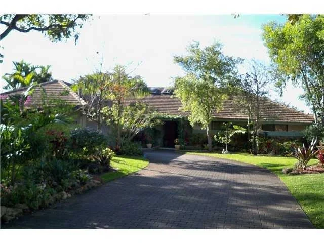 Unit for sale at 10375 NW 4th Street, Coral Springs, FL 33071