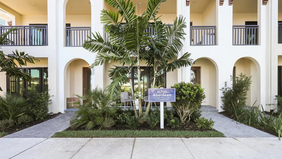 Unit for sale at 5269 Beckman Terrace, Palm Beach Gardens, FL 33418