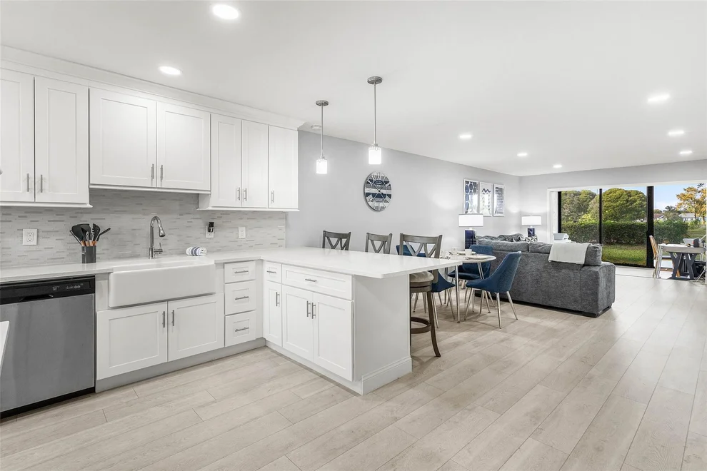 Unit for sale at 9286 Vista Del Lago, Boca Raton, FL 33428