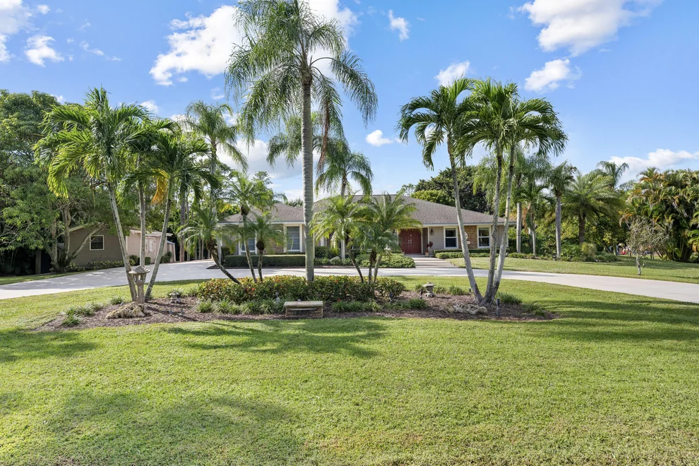 Unit for sale at 14409 67th Trail N, Palm Beach Gardens, FL 33418
