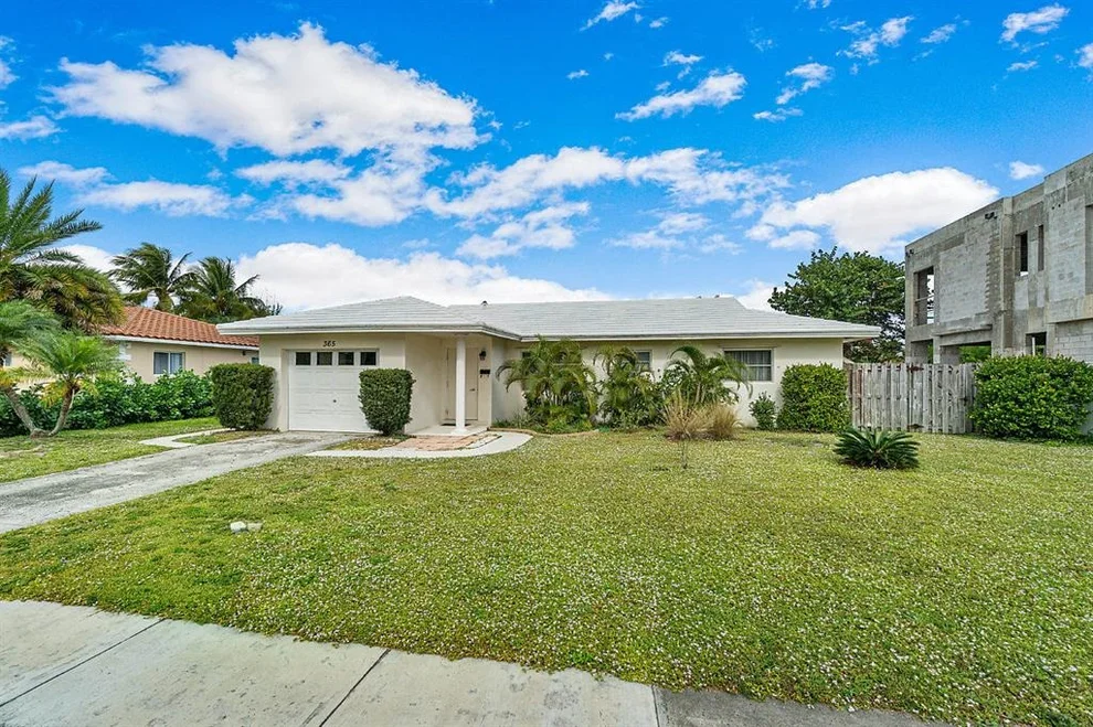 Unit for sale at 365 NE 2nd Street, Boca Raton, FL 33432