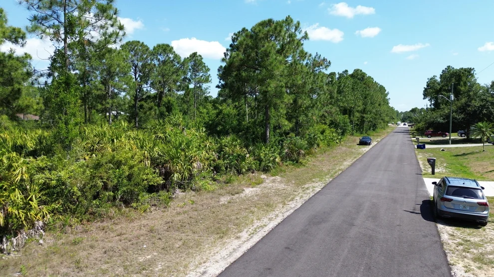 Unit for sale at 2114 Jackson Avenue, Alva, FL 33920